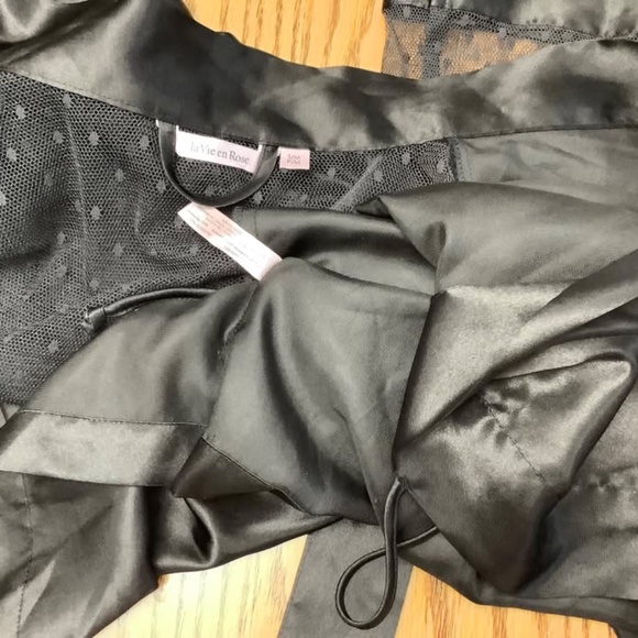 Black satin sexy robe S/M 34/35 bust - Picture 5 of 5